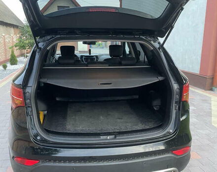 Черный Хендай Санта Фе, объемом двигателя 2.2 л и пробегом 255 тыс. км за 17500 $, фото 9 на Automoto.ua