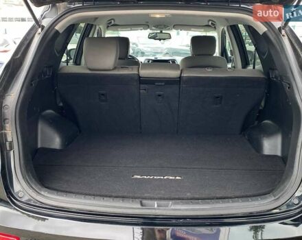 Черный Хендай Санта Фе, объемом двигателя 2.36 л и пробегом 150 тыс. км за 12700 $, фото 15 на Automoto.ua