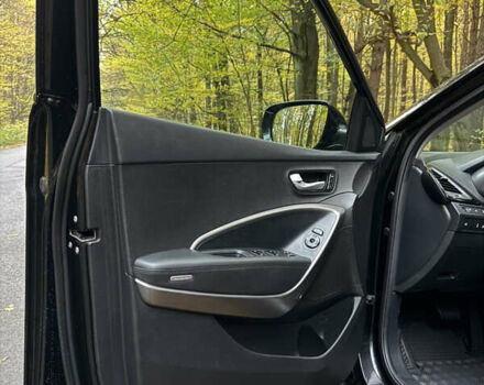 Хендай Санта Фе 2014 в Житомире на Automoto.ua Черный Хендай Санта Фе, объемом двигателя 2.2 л и пробегом 94 тыс. км за 19000 $, фото 22 на Automoto.ua