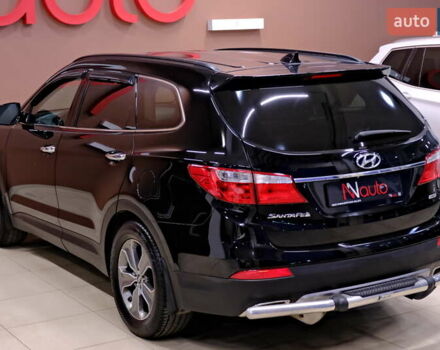 Черный Хендай Санта Фе, объемом двигателя 3.34 л и пробегом 164 тыс. км за 12900 $, фото 15 на Automoto.ua