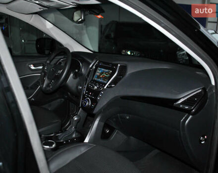 Чорний Хендай Санта Фе, об'ємом двигуна 2.2 л та пробігом 168 тис. км за 18600 $, фото 30 на Automoto.ua