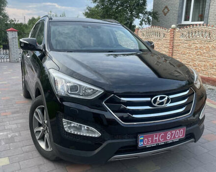 Черный Хендай Санта Фе, объемом двигателя 2.2 л и пробегом 255 тыс. км за 17500 $, фото 3 на Automoto.ua