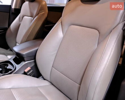 Черный Хендай Санта Фе, объемом двигателя 3.34 л и пробегом 164 тыс. км за 12900 $, фото 30 на Automoto.ua