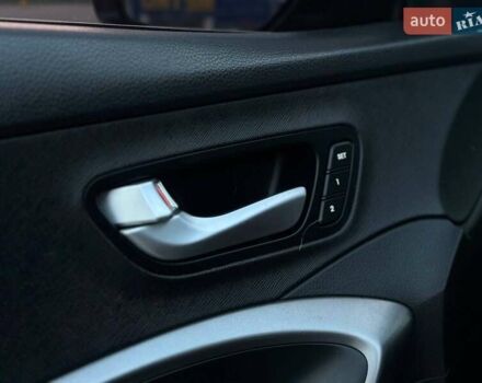 Черный Хендай Санта Фе, объемом двигателя 2 л и пробегом 131 тыс. км за 21000 $, фото 8 на Automoto.ua