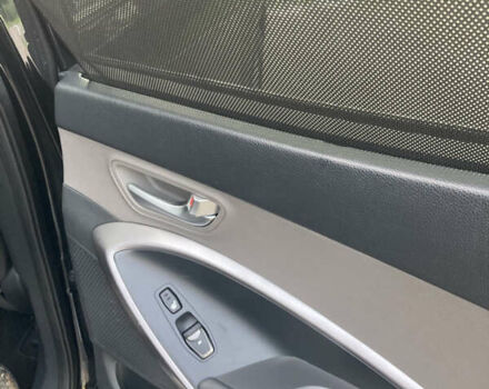 Черный Хендай Санта Фе, объемом двигателя 2.36 л и пробегом 178 тыс. км за 14200 $, фото 7 на Automoto.ua