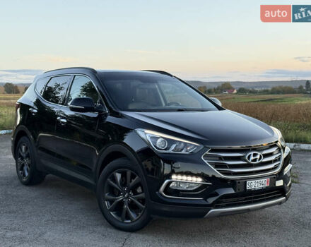 Черный Хендай Санта Фе, объемом двигателя 2.2 л и пробегом 179 тыс. км за 23300 $, фото 2 на Automoto.ua