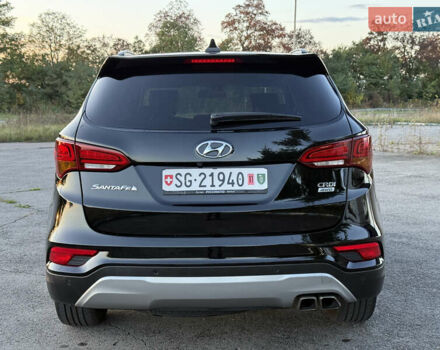 Черный Хендай Санта Фе, объемом двигателя 2.2 л и пробегом 179 тыс. км за 23300 $, фото 14 на Automoto.ua