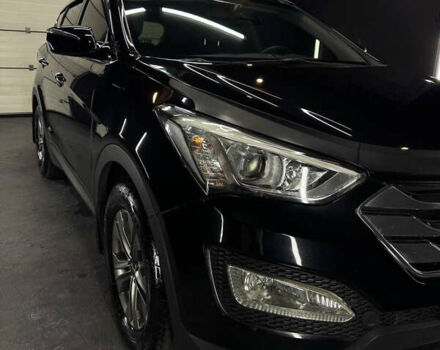 Черный Хендай Санта Фе, объемом двигателя 2.35 л и пробегом 135 тыс. км за 19800 $, фото 1 на Automoto.ua