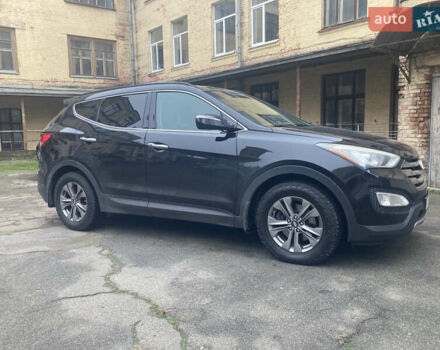 Черный Хендай Санта Фе, объемом двигателя 2.36 л и пробегом 178 тыс. км за 14200 $, фото 1 на Automoto.ua