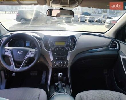 Чорний Хендай Санта Фе, об'ємом двигуна 2.4 л та пробігом 170 тис. км за 14000 $, фото 8 на Automoto.ua