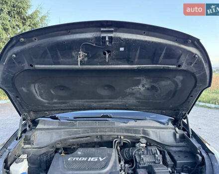 Черный Хендай Санта Фе, объемом двигателя 2.2 л и пробегом 179 тыс. км за 23300 $, фото 65 на Automoto.ua