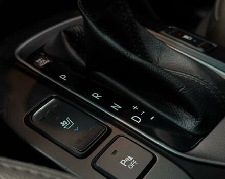 Черный Хендай Санта Фе, объемом двигателя 2.35 л и пробегом 135 тыс. км за 19800 $, фото 21 на Automoto.ua