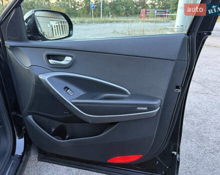 Черный Хендай Санта Фе, объемом двигателя 2.2 л и пробегом 179 тыс. км за 23300 $, фото 42 на Automoto.ua