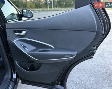 Черный Хендай Санта Фе, объемом двигателя 2.2 л и пробегом 179 тыс. км за 23300 $, фото 49 на Automoto.ua