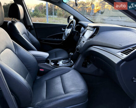 Черный Хендай Санта Фе, объемом двигателя 2.2 л и пробегом 179 тыс. км за 23300 $, фото 44 на Automoto.ua