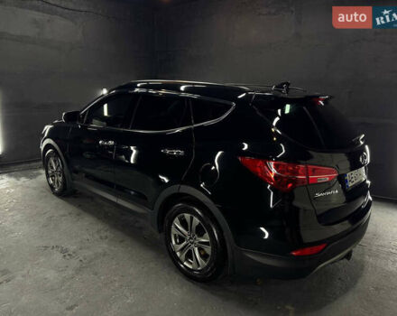 Черный Хендай Санта Фе, объемом двигателя 2.35 л и пробегом 135 тыс. км за 19800 $, фото 5 на Automoto.ua