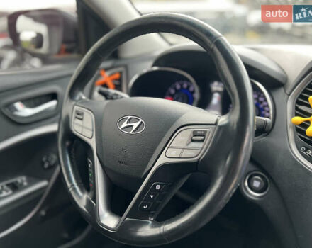 Черный Хендай Санта Фе, объемом двигателя 2 л и пробегом 176 тыс. км за 13600 $, фото 28 на Automoto.ua