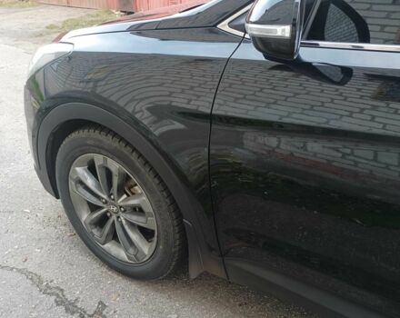 Черный Хендай Санта Фе, объемом двигателя 2.2 л и пробегом 131 тыс. км за 19200 $, фото 4 на Automoto.ua