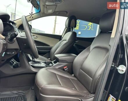 Черный Хендай Санта Фе, объемом двигателя 2.36 л и пробегом 130 тыс. км за 14690 $, фото 12 на Automoto.ua