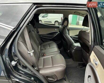 Черный Хендай Санта Фе, объемом двигателя 2.36 л и пробегом 130 тыс. км за 14690 $, фото 24 на Automoto.ua