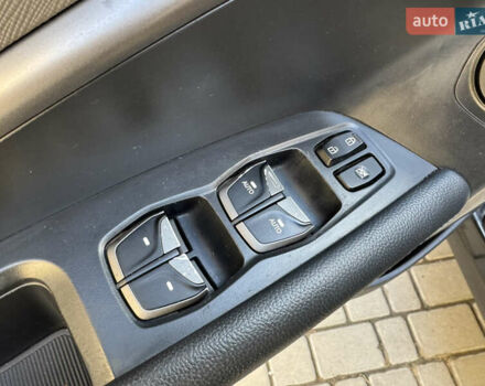 Чорний Хендай Санта Фе, об'ємом двигуна 2.4 л та пробігом 150 тис. км за 14500 $, фото 15 на Automoto.ua