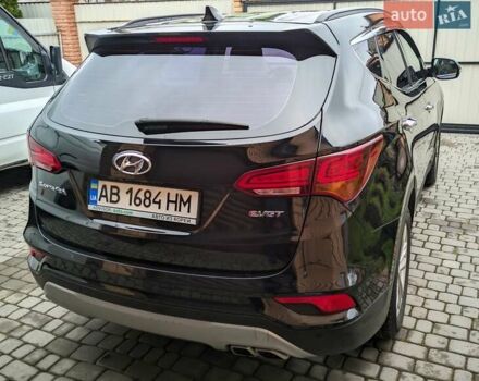 Черный Хендай Санта Фе, объемом двигателя 2 л и пробегом 200 тыс. км за 19500 $, фото 5 на Automoto.ua