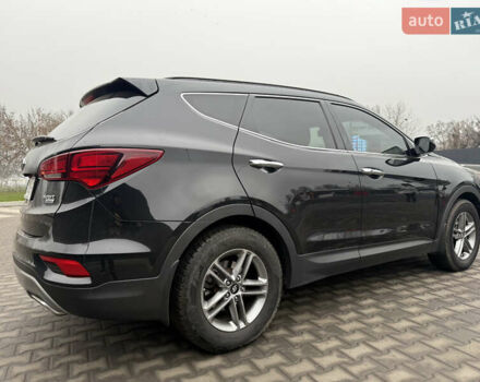 Черный Хендай Санта Фе, объемом двигателя 2.36 л и пробегом 128 тыс. км за 15700 $, фото 11 на Automoto.ua