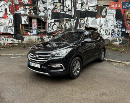 Черный Хендай Санта Фе, объемом двигателя 2 л и пробегом 175 тыс. км за 19950 $, фото 3 на Automoto.ua