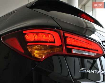 Черный Хендай Санта Фе, объемом двигателя 2.2 л и пробегом 130 тыс. км за 23500 $, фото 17 на Automoto.ua