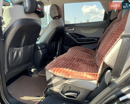 Черный Хендай Санта Фе, объемом двигателя 3.34 л и пробегом 175 тыс. км за 17999 $, фото 13 на Automoto.ua