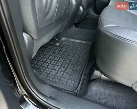 Чорний Хендай Санта Фе, об'ємом двигуна 2.2 л та пробігом 199 тис. км за 19397 $, фото 143 на Automoto.ua