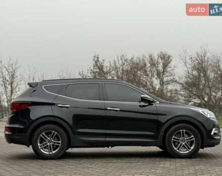 Черный Хендай Санта Фе, объемом двигателя 2.36 л и пробегом 128 тыс. км за 15700 $, фото 8 на Automoto.ua