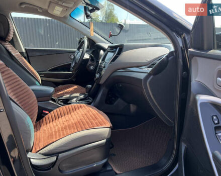 Черный Хендай Санта Фе, объемом двигателя 3.34 л и пробегом 175 тыс. км за 17999 $, фото 22 на Automoto.ua