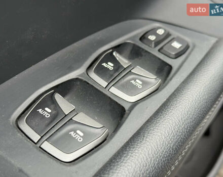 Черный Хендай Санта Фе, объемом двигателя 2.2 л и пробегом 190 тыс. км за 21650 $, фото 35 на Automoto.ua