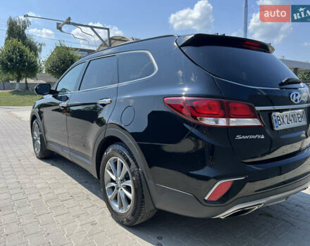 Черный Хендай Санта Фе, объемом двигателя 3.34 л и пробегом 175 тыс. км за 17999 $, фото 3 на Automoto.ua