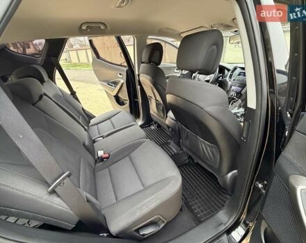 Черный Хендай Санта Фе, объемом двигателя 2.36 л и пробегом 141 тыс. км за 13699 $, фото 17 на Automoto.ua