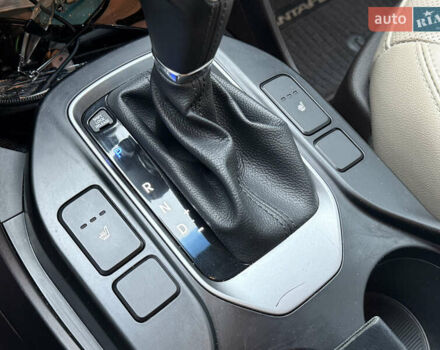 Черный Хендай Санта Фе, объемом двигателя 2.36 л и пробегом 128 тыс. км за 15700 $, фото 32 на Automoto.ua