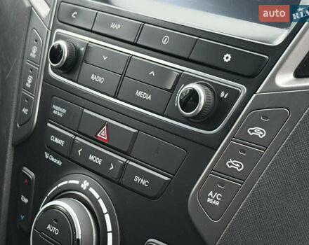 Черный Хендай Санта Фе, объемом двигателя 2.2 л и пробегом 188 тыс. км за 21750 $, фото 55 на Automoto.ua