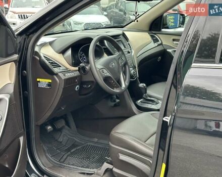 Черный Хендай Санта Фе, объемом двигателя 2.36 л и пробегом 130 тыс. км за 14690 $, фото 9 на Automoto.ua