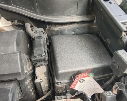 Черный Хендай Санта Фе, объемом двигателя 2.4 л и пробегом 290 тыс. км за 14800 $, фото 18 на Automoto.ua