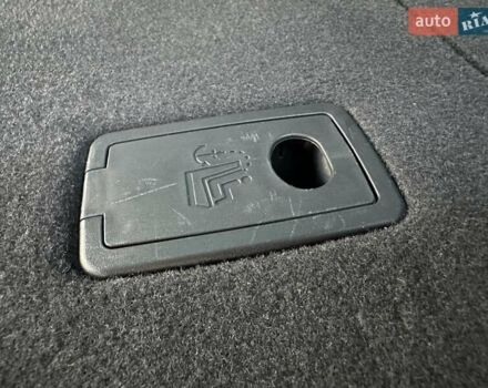 Чорний Хендай Санта Фе, об'ємом двигуна 2.2 л та пробігом 199 тис. км за 19397 $, фото 170 на Automoto.ua