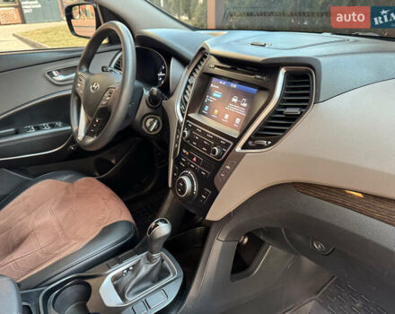 Чорний Хендай Санта Фе, об'ємом двигуна 2.4 л та пробігом 150 тис. км за 14500 $, фото 29 на Automoto.ua