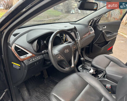 Черный Хендай Санта Фе, объемом двигателя 2 л и пробегом 175 тыс. км за 19950 $, фото 12 на Automoto.ua