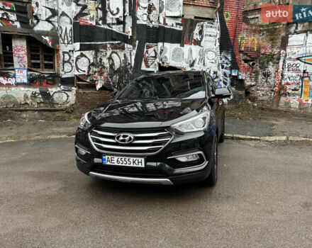 Черный Хендай Санта Фе, объемом двигателя 2 л и пробегом 175 тыс. км за 19950 $, фото 2 на Automoto.ua