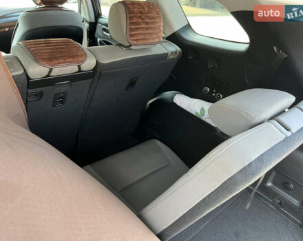 Черный Хендай Санта Фе, объемом двигателя 3.34 л и пробегом 175 тыс. км за 17999 $, фото 16 на Automoto.ua