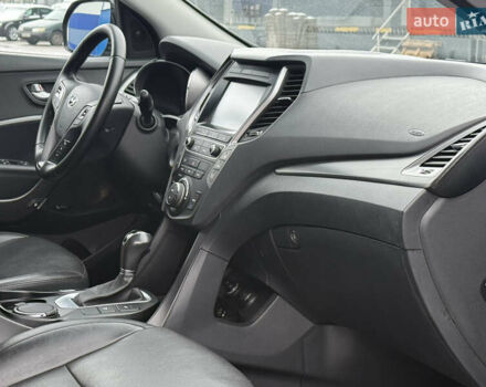 Черный Хендай Санта Фе, объемом двигателя 2.2 л и пробегом 188 тыс. км за 21750 $, фото 51 на Automoto.ua