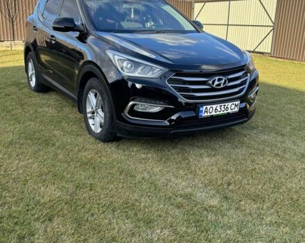 Черный Хендай Санта Фе, объемом двигателя 2.2 л и пробегом 210 тыс. км за 16900 $, фото 2 на Automoto.ua