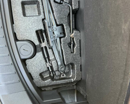 Черный Хендай Санта Фе, объемом двигателя 3.34 л и пробегом 175 тыс. км за 17999 $, фото 15 на Automoto.ua