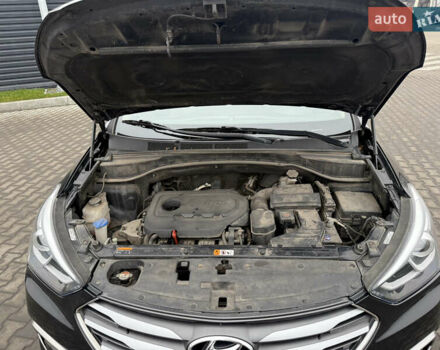 Черный Хендай Санта Фе, объемом двигателя 2.36 л и пробегом 128 тыс. км за 15700 $, фото 47 на Automoto.ua