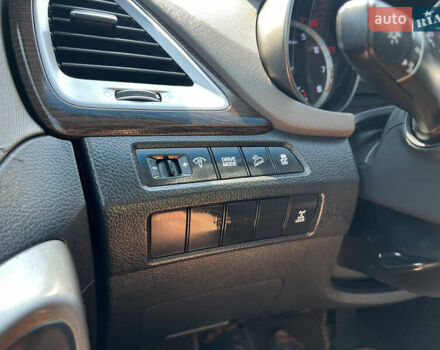 Черный Хендай Санта Фе, объемом двигателя 3.34 л и пробегом 175 тыс. км за 17999 $, фото 27 на Automoto.ua